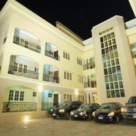 Room In Lodge - Apartment Royale Hotel-3 Bd Apartment Ikeja Exterior foto